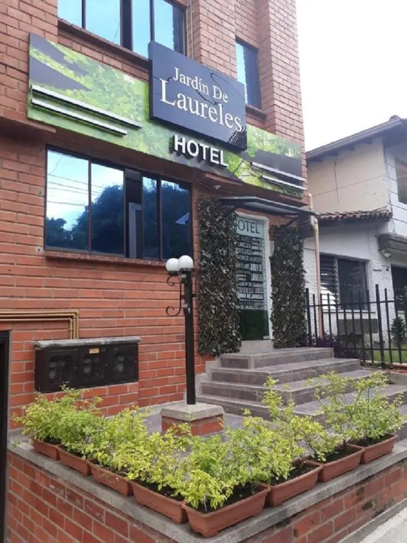 Hotel Jardin de Laureles Jeps