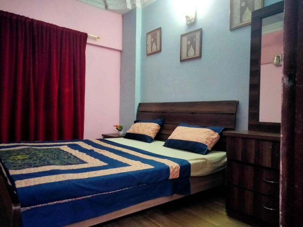Entire Furnished Two bedrooms Apartment Ground Floor with kitchen