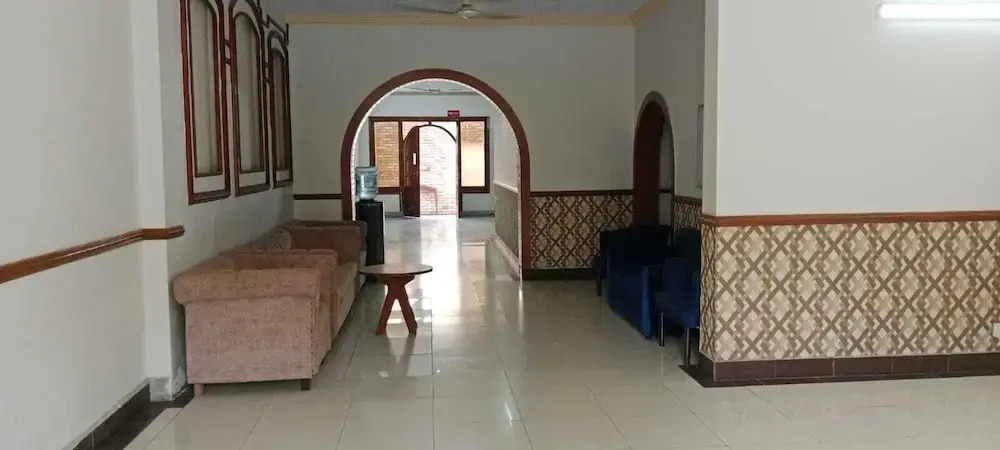 City Home Guest House F7