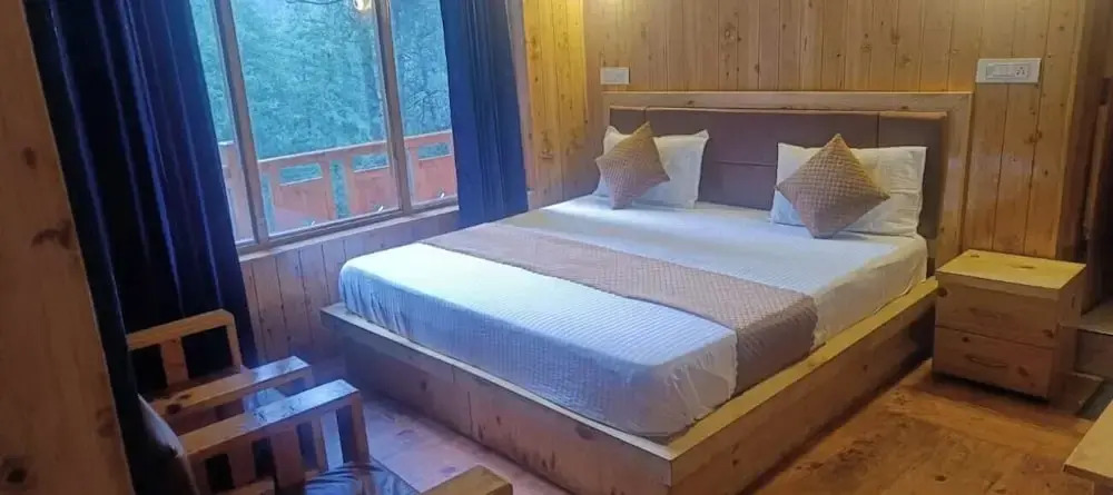 Harsil apple homestay
