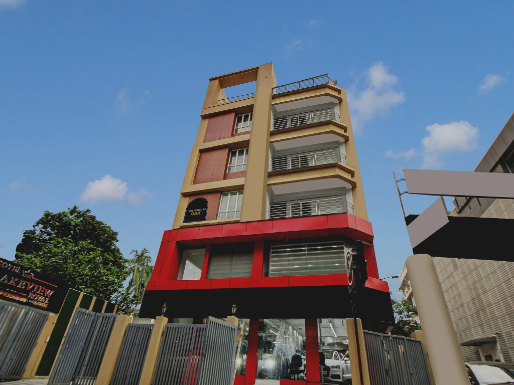 Super Townhouse Oak Hotel Lake View Royal Near Science City
