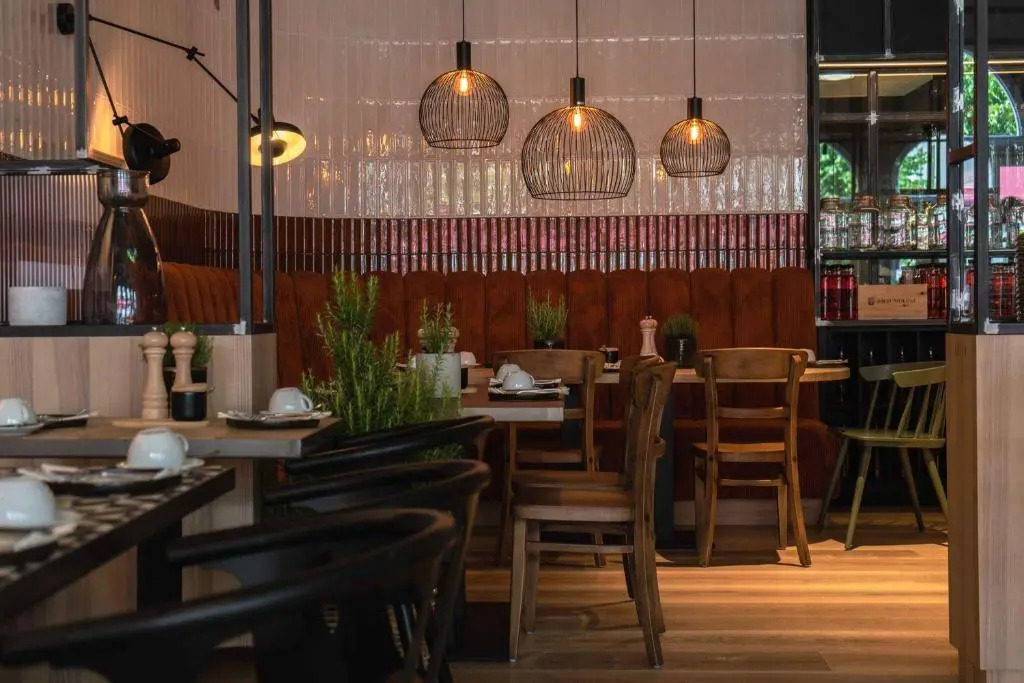 LOEV - VELA Hotels