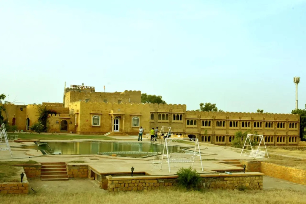 Himmatgarh Palace