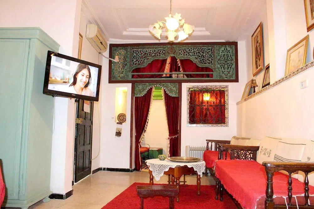 Apartment With one Bedroom in Tunis, With Wonderful Mountain View, Fur