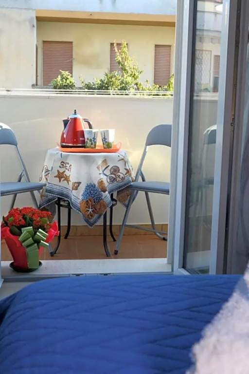 B&B LaMarina