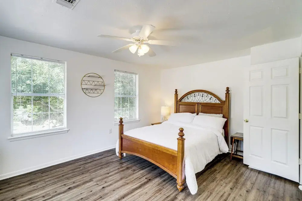 1 Mi to Downtown & Shopping: Quiet Brenham Home