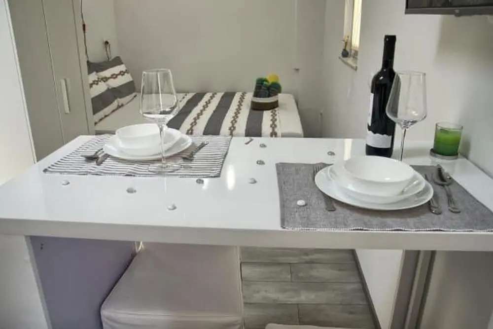 Studio Apartments Mirela