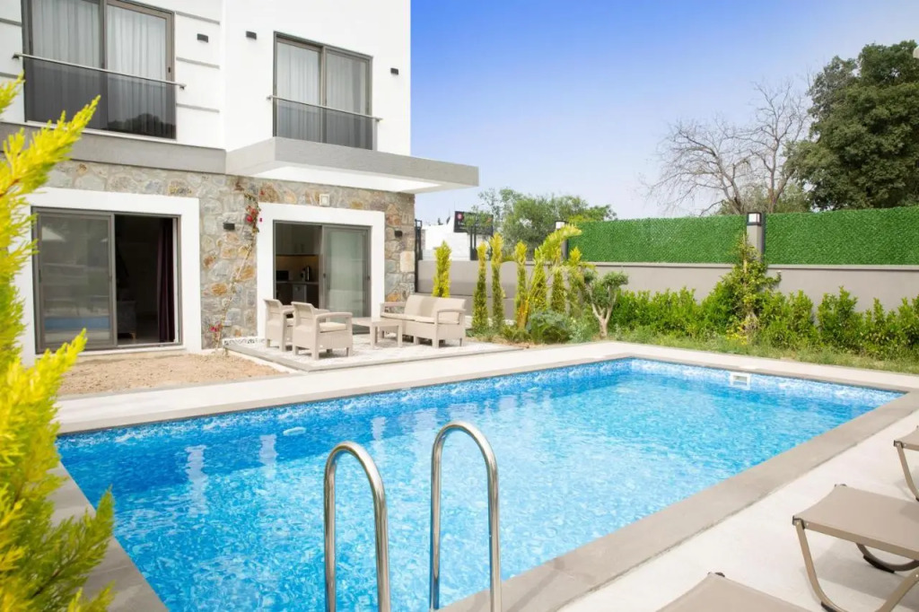 BD4108 Two Bedroomed Villa withPool inBodrumYalikavak
