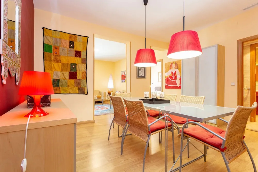 MC YOLO Apartamento Estación de Atocha