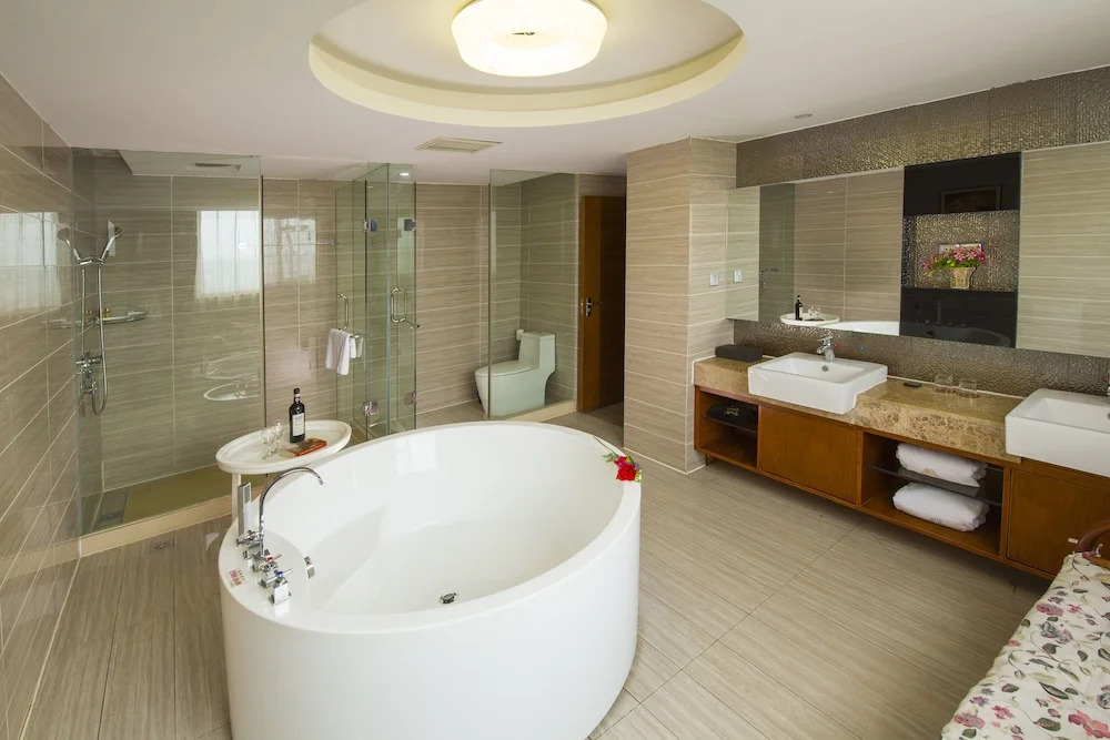 The Posh Hotel