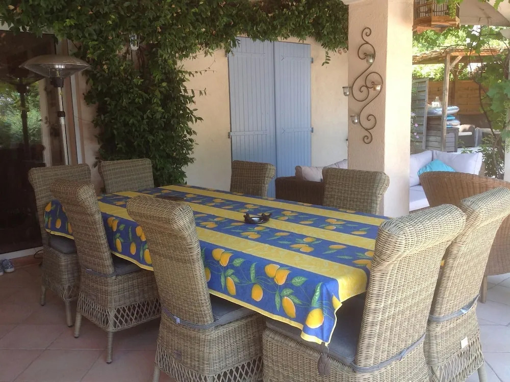 Villa With Private Pool in a Valley in the Forests of the Beloved Lorgues