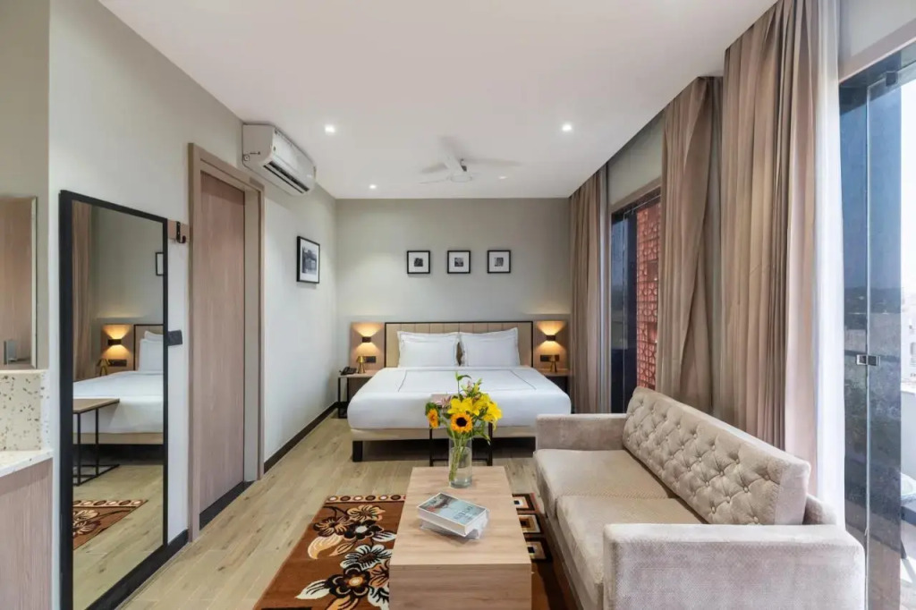 My Downtown - Blue Chip Hotel Udaipur Near Airport