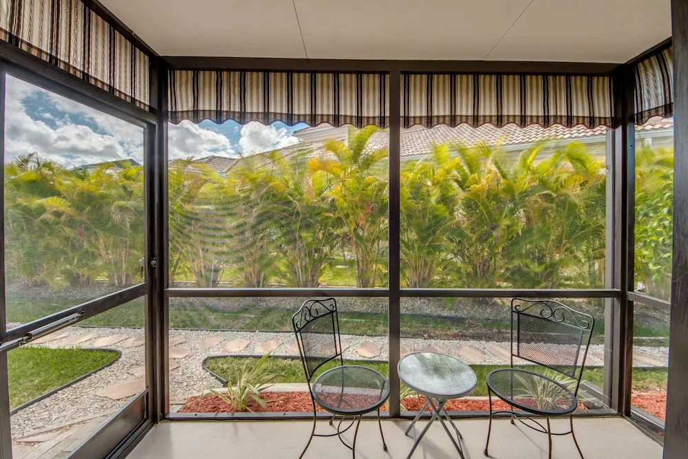 Villa Colonels Cove - Roelens Vacations