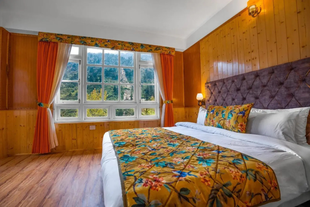 Summit Gangchen Hotel