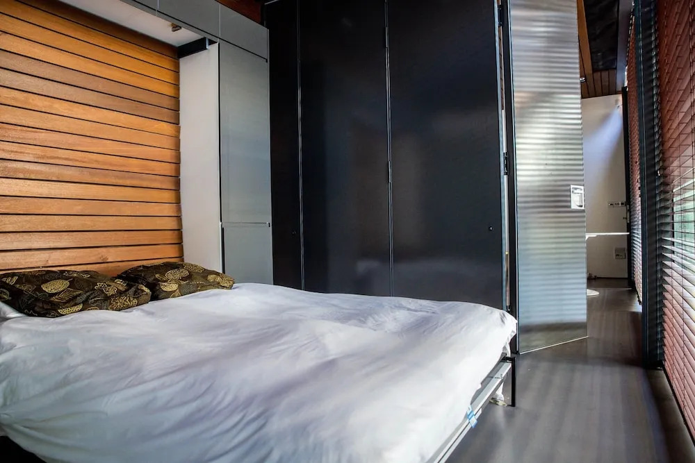 Stylish Studio Flat on Regents Canal Near Angel