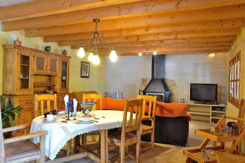 Llubi Villa 132