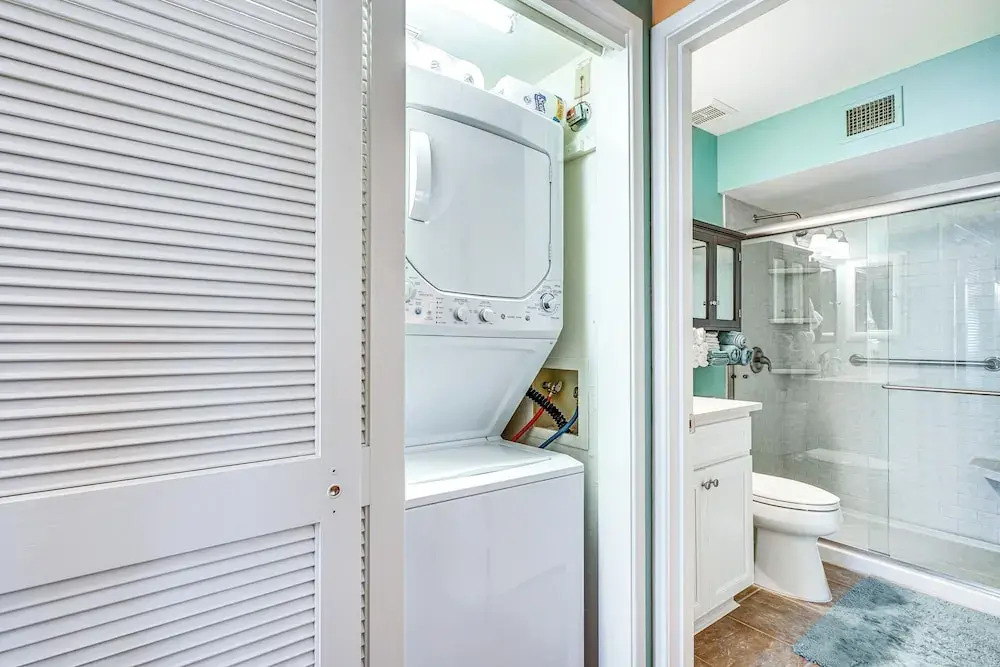 Charming Green Valley Townhome w/ Community Pool!