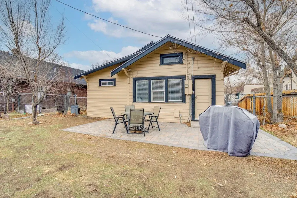 Walk to Midtown: Charming Reno Retreat