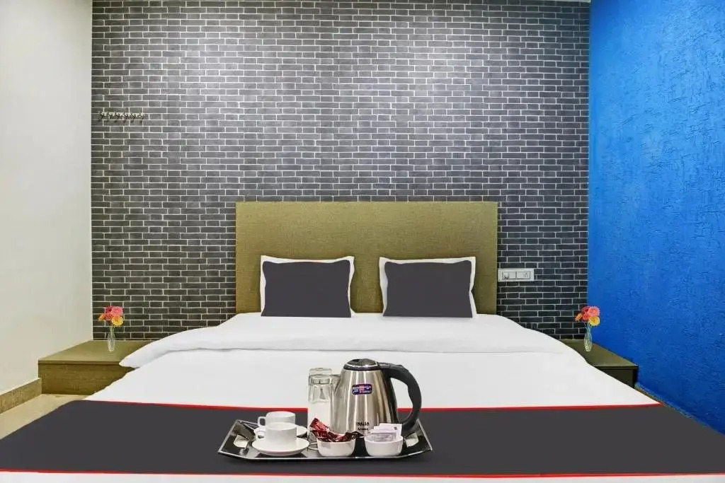 Collection O 70256 Hotel The Wishtler