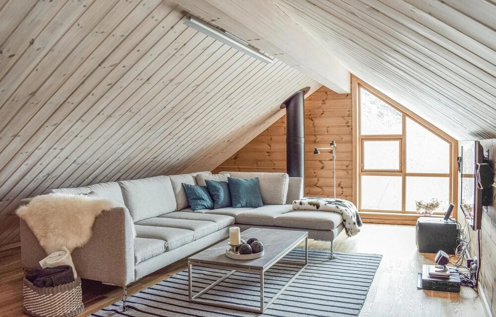 Nice Home in Røldal With 4 Bedrooms