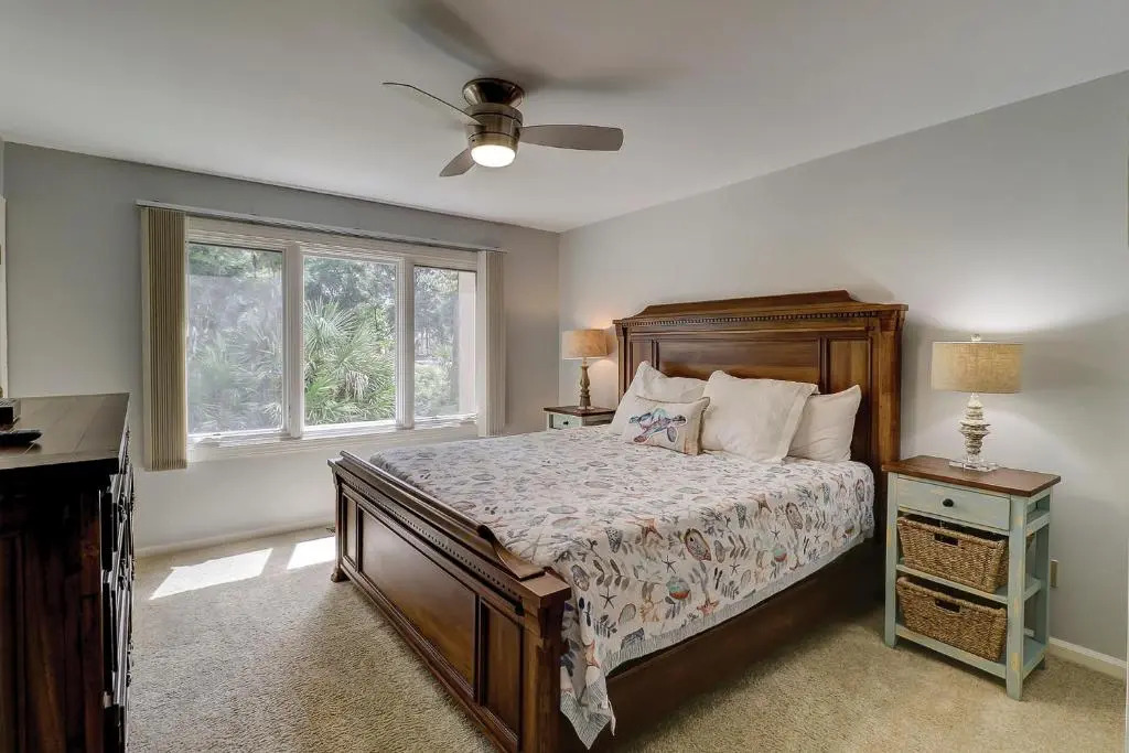153 Colonnade 2 BR Golf Condo Shipyard