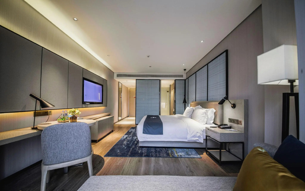 Echarm Hotel Yingshang Wuzhou Wanhui Square