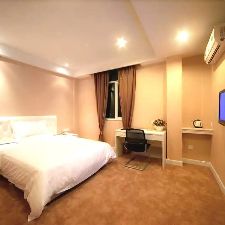 Milan Hotel