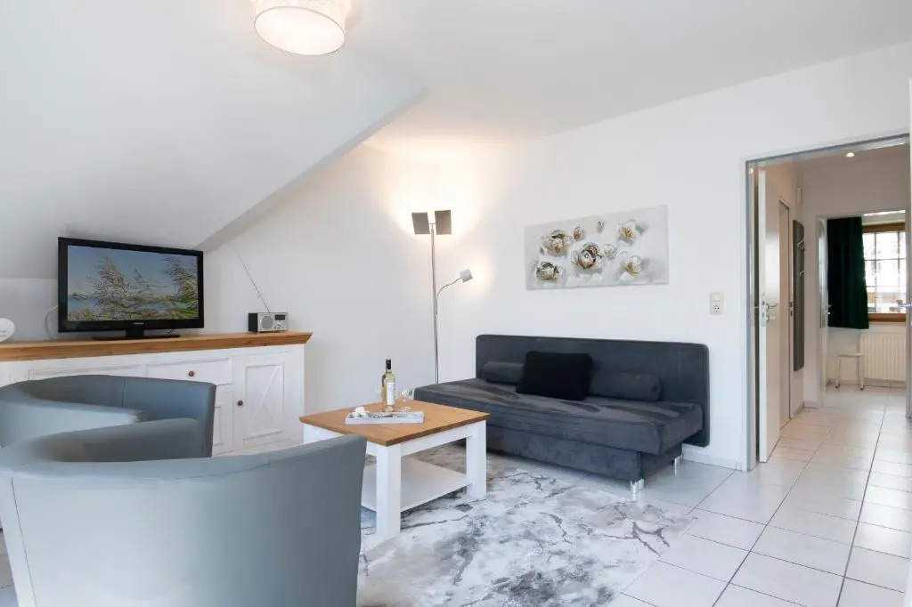 Alte Bergstrasse 6, Wohnung 10