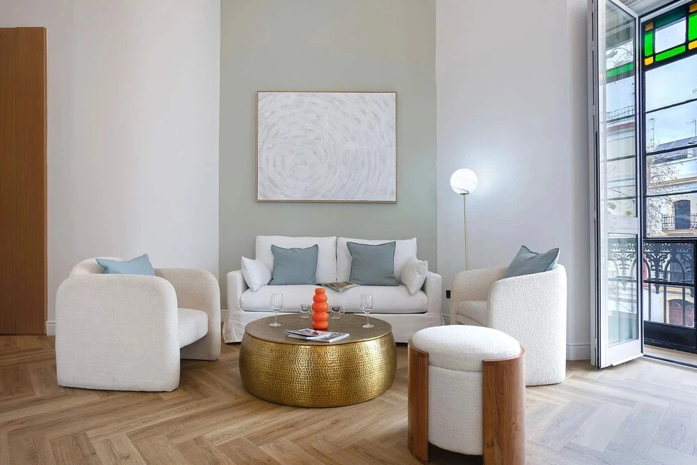 Spectacular 3BD Apartment in Sevilla Antonia Diaz IV