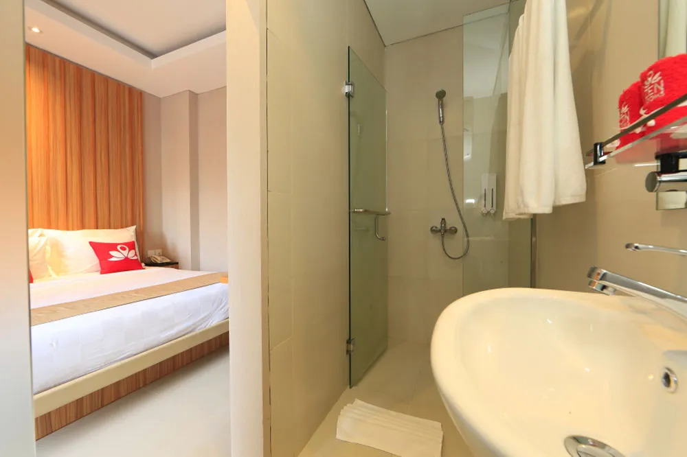 ZEN Premium Ubud Raya Andong 2