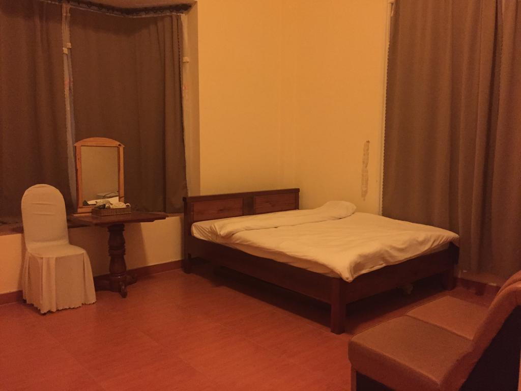 Phuc Loc Tho Hotel
