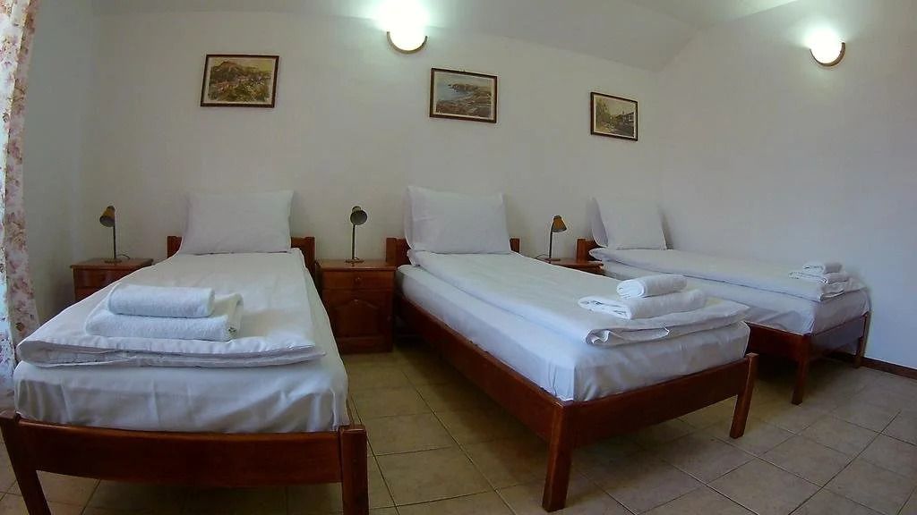 Hotel Alex