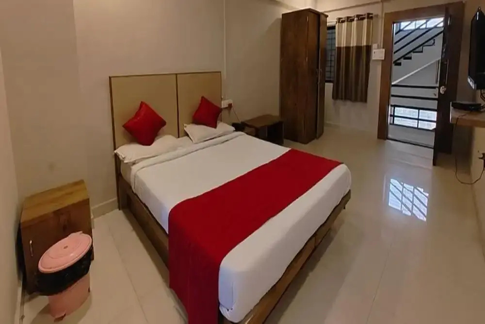 FabHotel Ace Executive