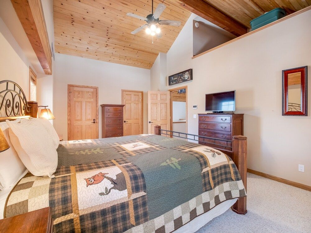 HSLG Keystone Ranch Retreat 5 bedroom