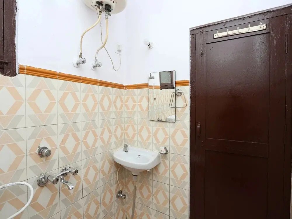 Hotel Ganga Sagar By OYO Rooms