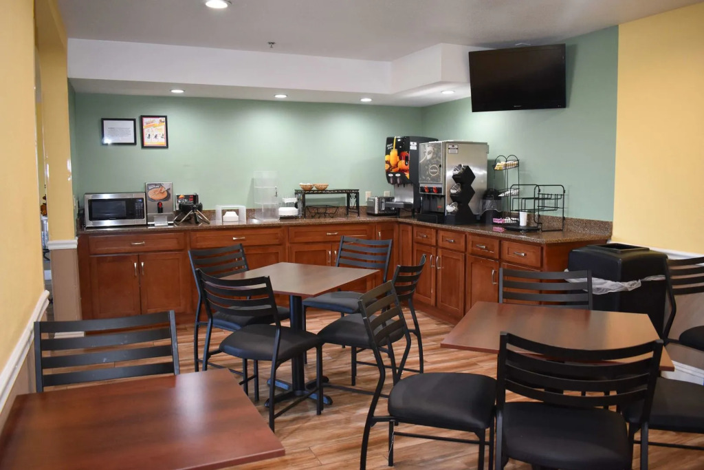 Baymont by Wyndham Manteca