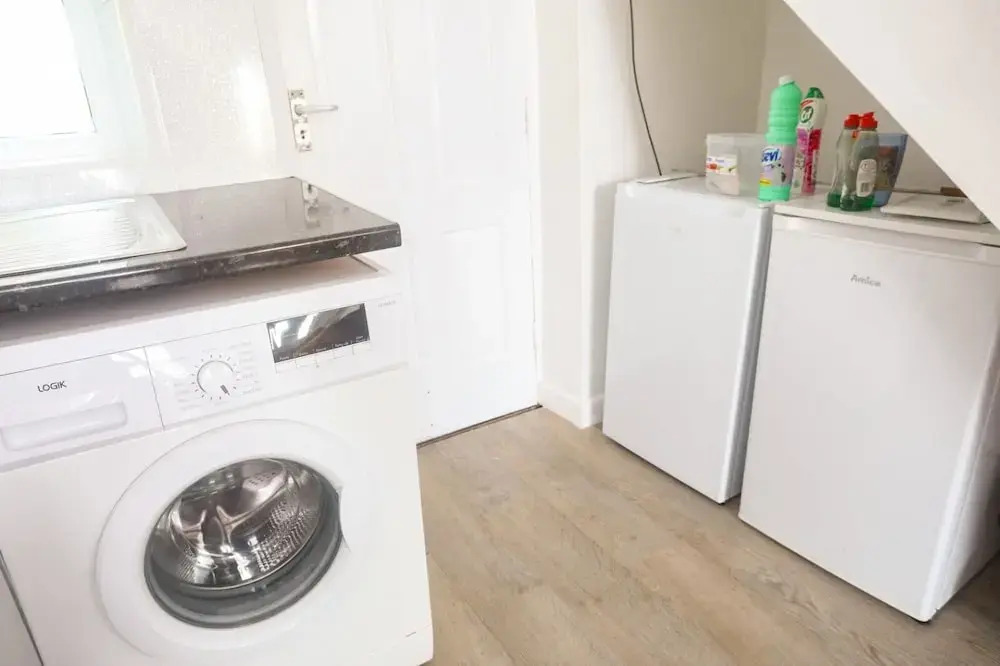 2-bed Apartment, Sleeps 6, 8-min Walk to Centre