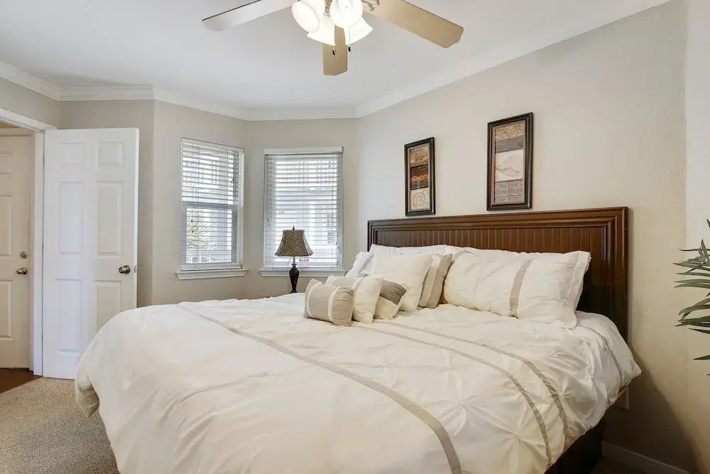 Seascape 2221 1 Bedroom Condo by RedAwning
