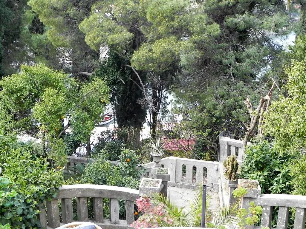 Villa Tiha
