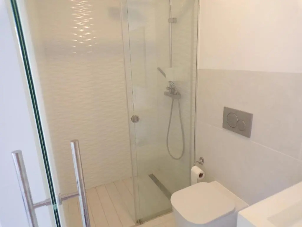 3 Bedroom Luxury Apartment Villamartin