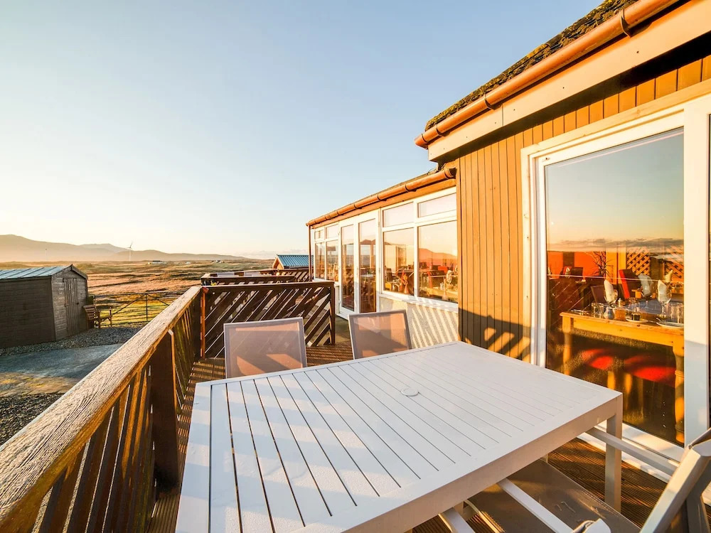 Orasay Inn