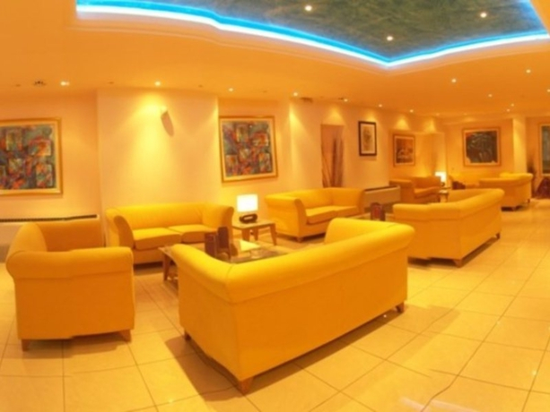 Proteas Hotel