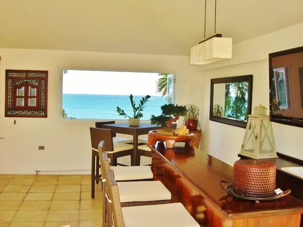 Real Beach Front Luxury Penthouse Villa
