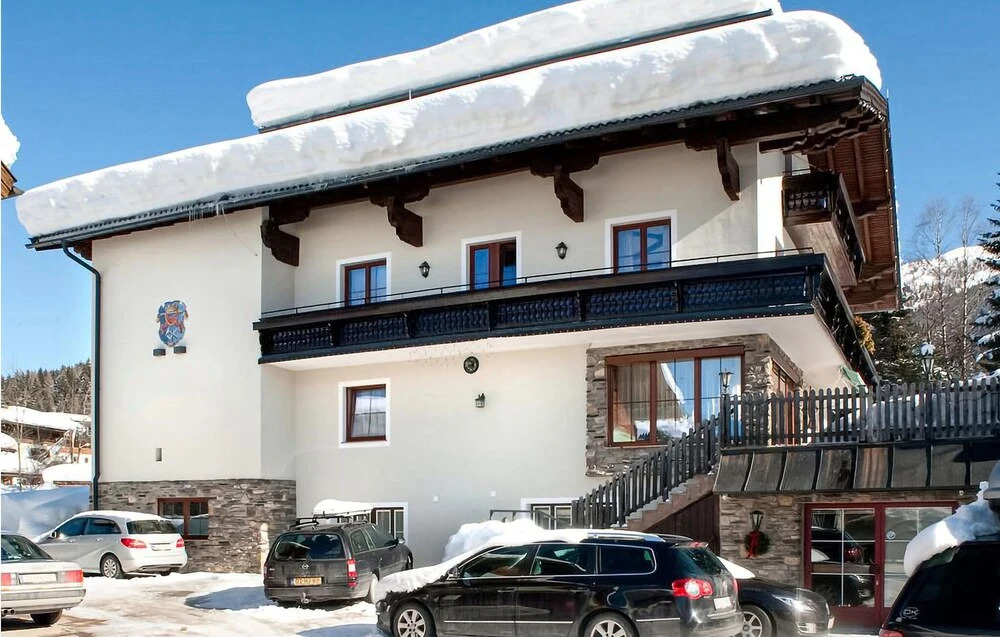 Nice Apartment in Wagrain With 4 Bedrooms, Wifi and Outdoor Swimming Pool