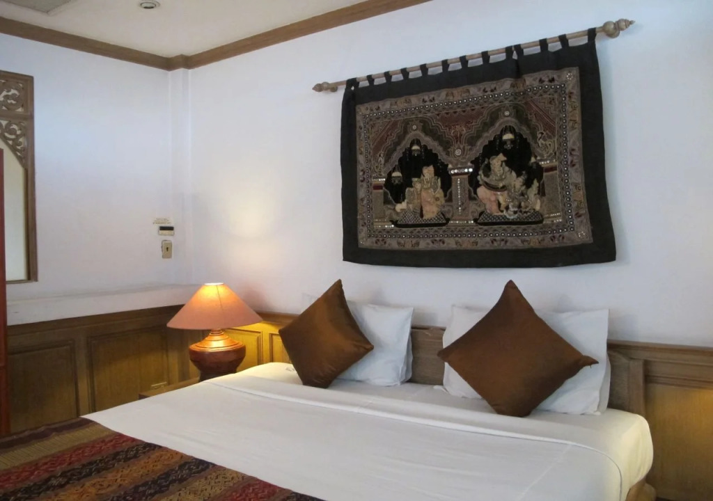 The Red Hibicus Guest House