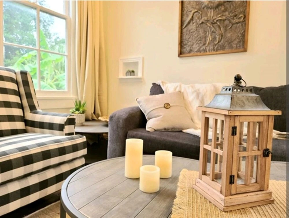 Renovated Urban Condos in Mid City