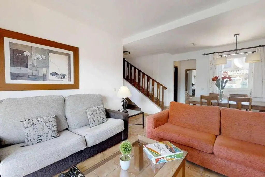 Anju villas, VILLA AT 100 METERS FAR OF THE BEACH