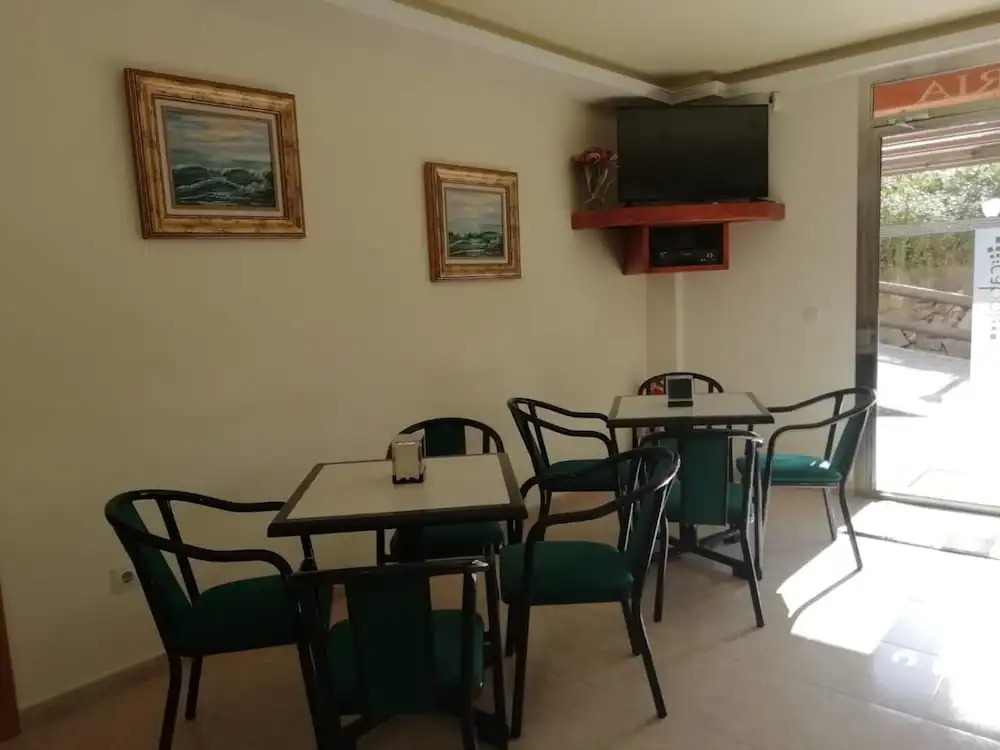 Hotel Cabo Festiñanza