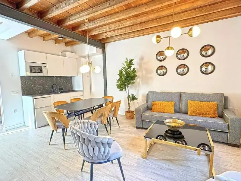 Apartamentos Palacete Nazarí Granada 3000