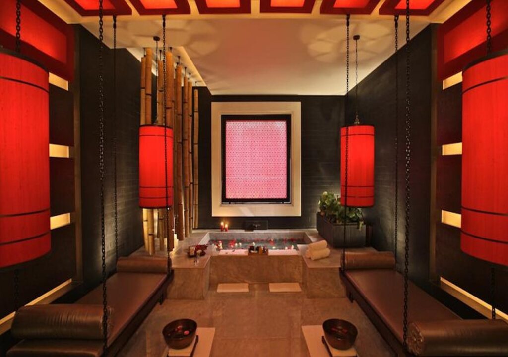 Four Seasons Hotel Hangzhou at West Lake